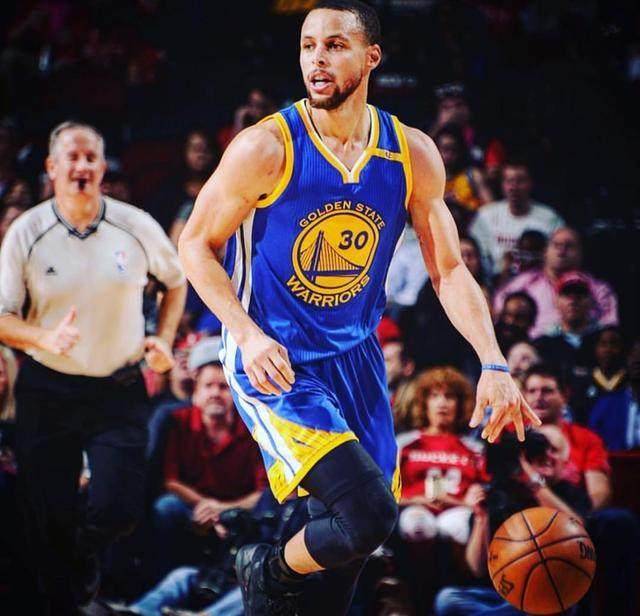 星空体育-包含全明星赛冲刺阶段走向成谜，夏洛特黄蜂造点机会，悬念犹存，临场指挥获称赞的词条